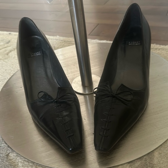 Stuart Weitzman Black classic shoes, 8.5 - Picture 1 of 6